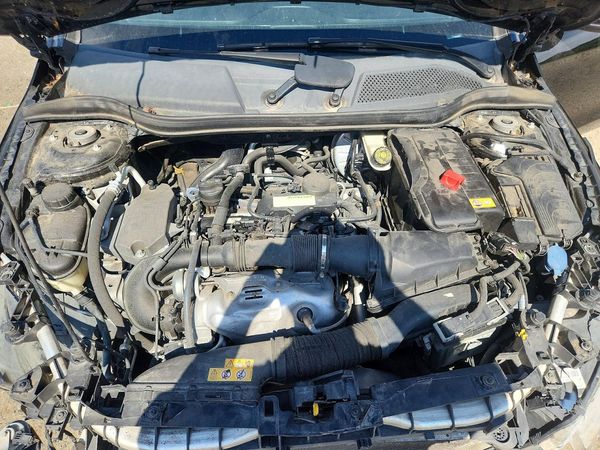 2016 MERCEDES-BENZ CLA