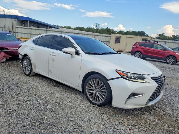 2016 LEXUS ES