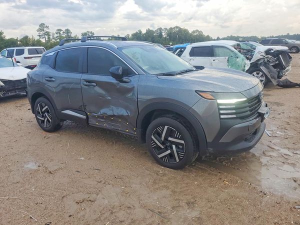 2026 NISSAN KICKS