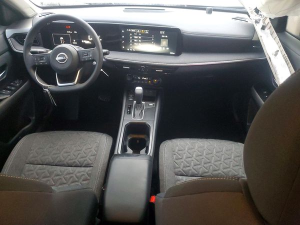 2026 NISSAN KICKS