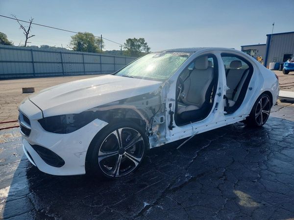 2022 MERCEDES-BENZ C-CLASS