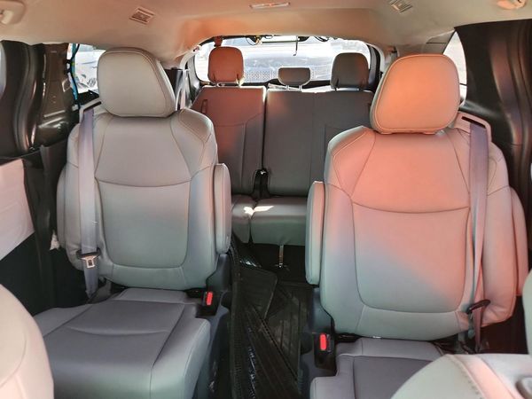 2025 TOYOTA SIENNA — SUVN