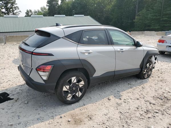2024 HYUNDAI KONA SE