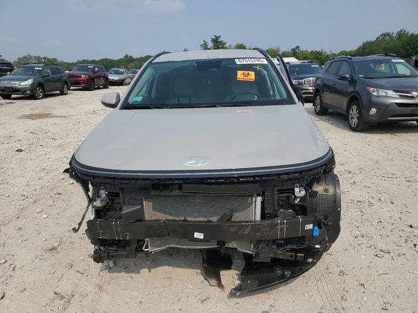2024 HYUNDAI KONA SE
