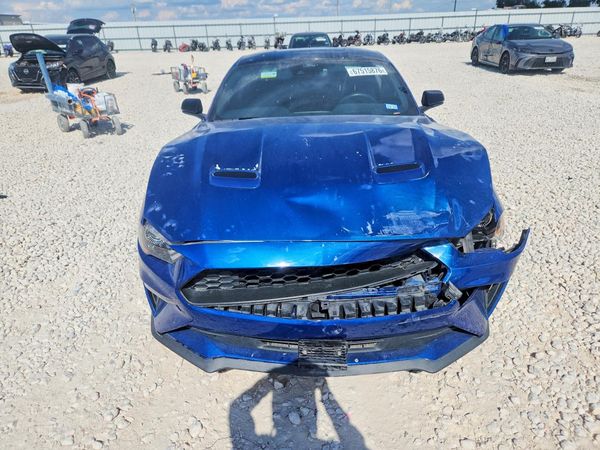 2022 FORD MUSTANG