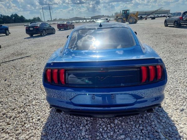2022 FORD MUSTANG
