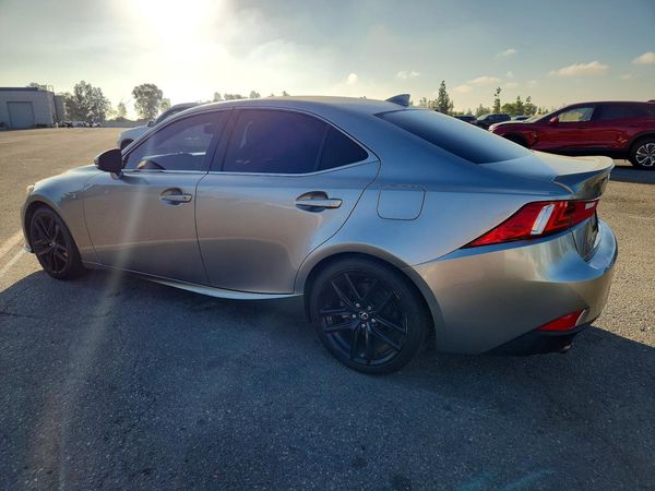 2015 LEXUS IS