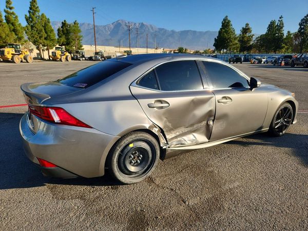 2015 LEXUS IS