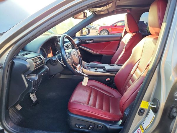 2015 LEXUS IS