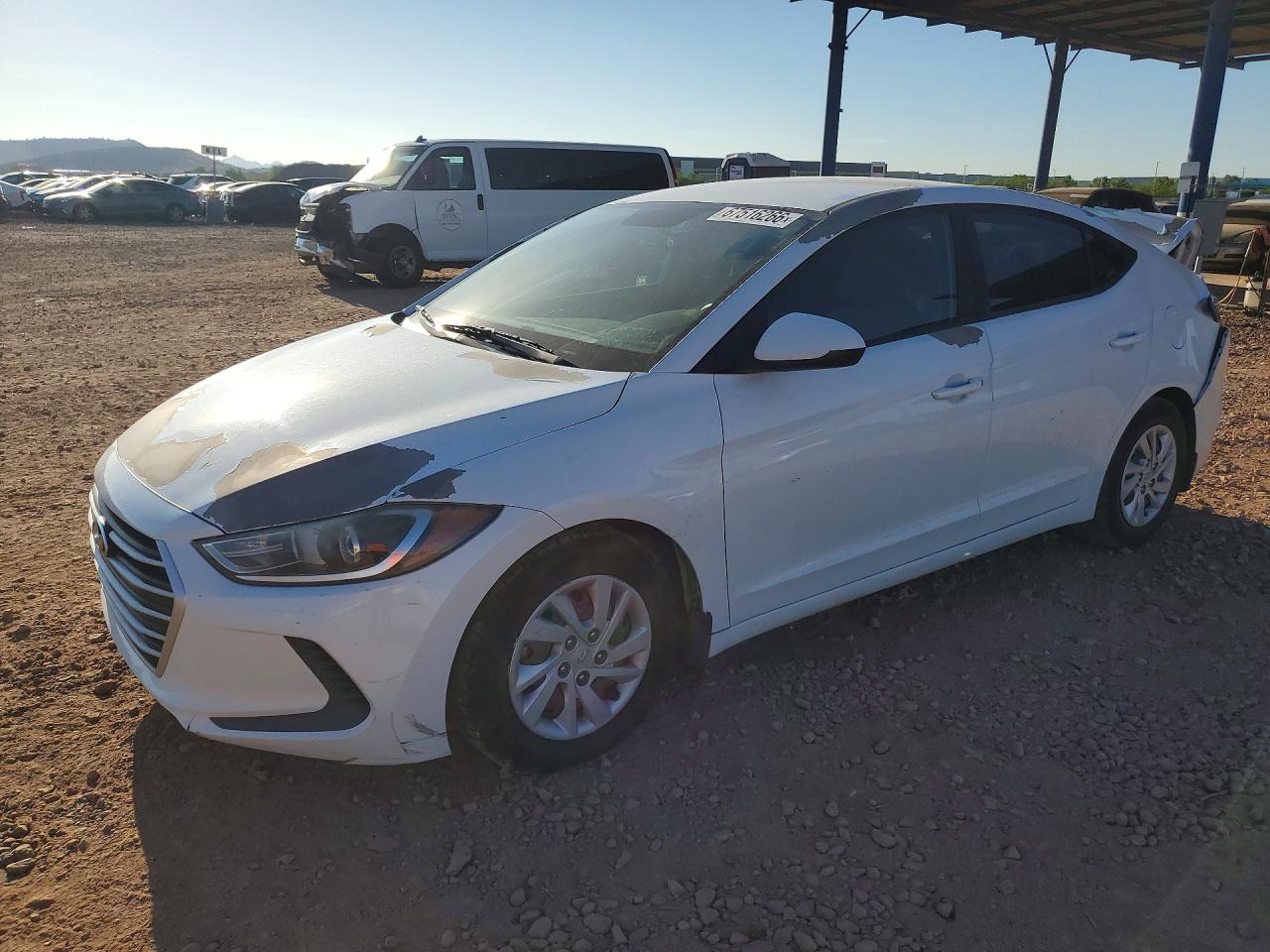 2018 HYUNDAI ELANTRA SE
