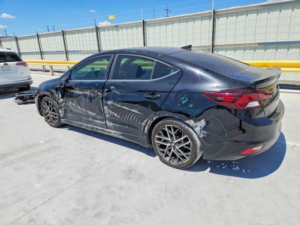2019 HYUNDAI ELANTRA