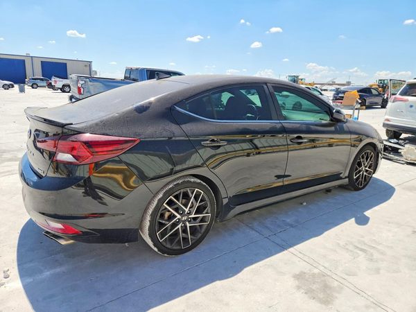 2019 HYUNDAI ELANTRA