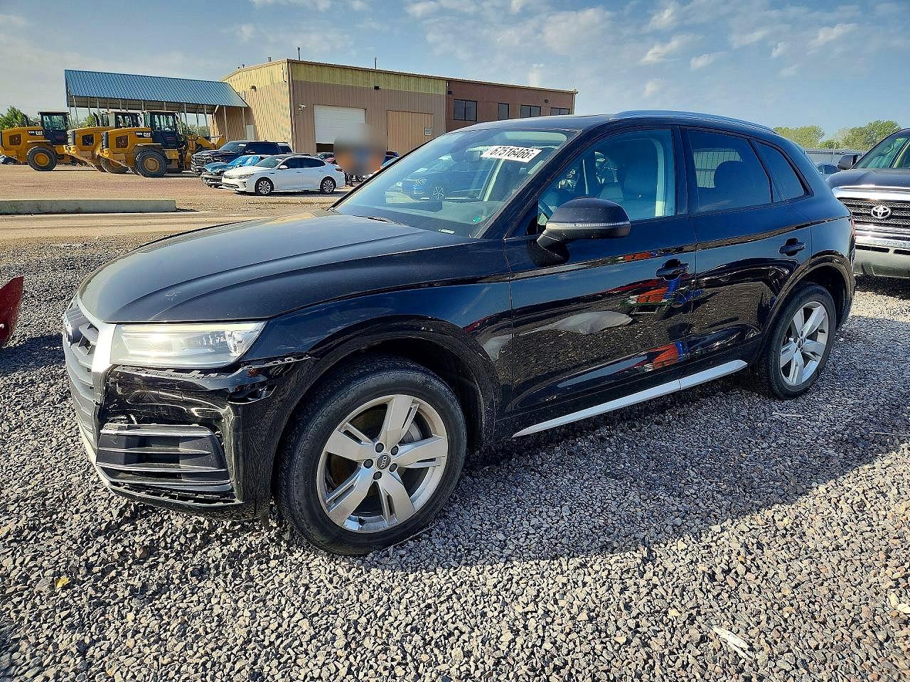 2018 AUDI Q5 — Front 3/4