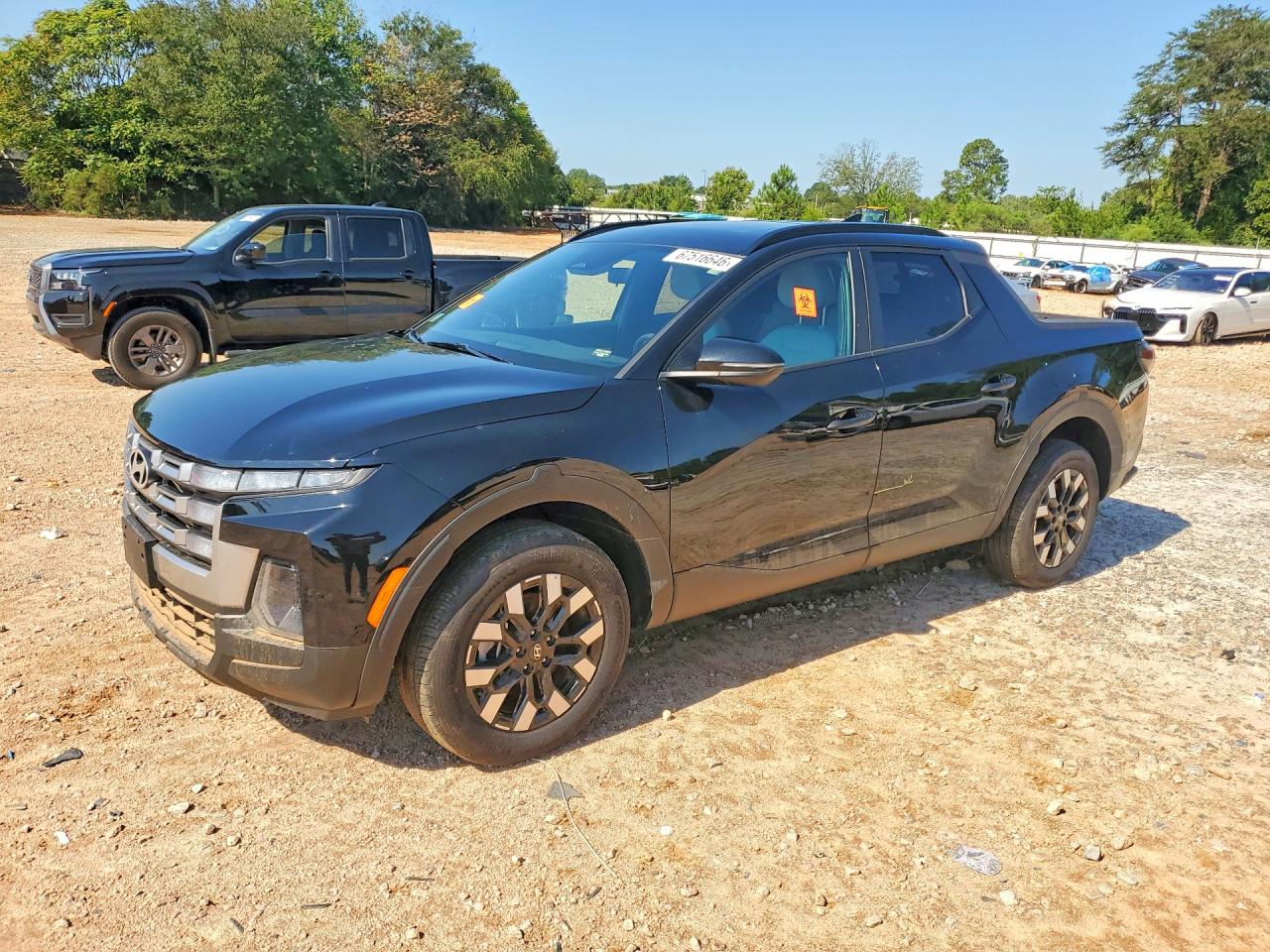 2025 HYUNDAI SANTA CRUZ SEL Activity — Front 3/4