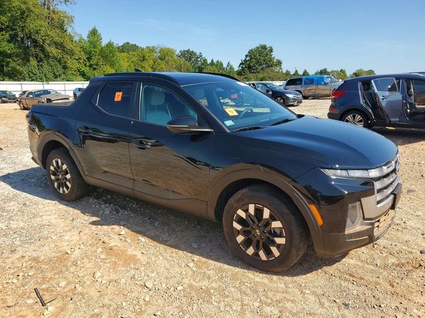 2025 HYUNDAI SANTA CRUZ SEL Activity — Passenger 3/4