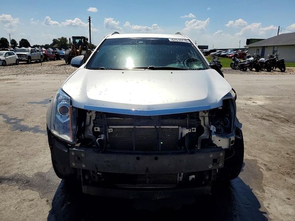 2013 CADILLAC SRX Performance
