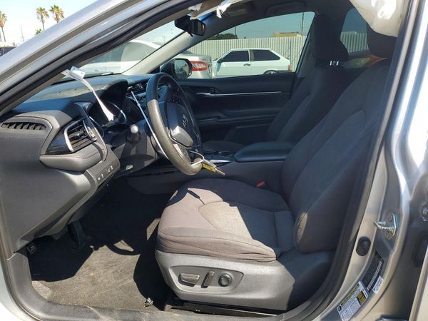 2019 TOYOTA CAMRY