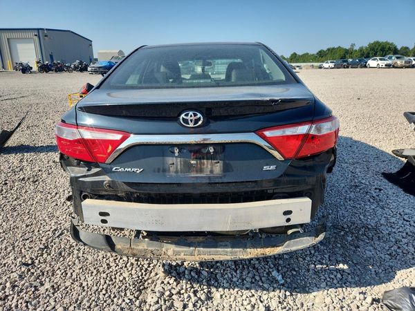 2015 TOYOTA CAMRY
