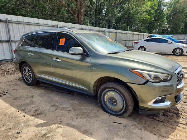 2017 INFINITI QX60 — Passenger 3/4
