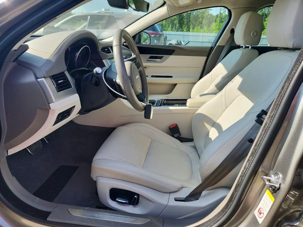 2020 JAGUAR XF Premium