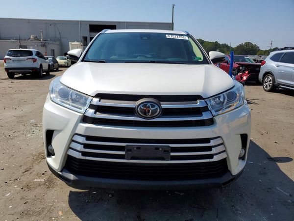 2018 TOYOTA HIGHLANDER SE/XLE