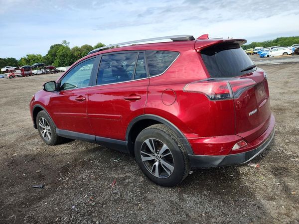 2018 TOYOTA RAV4 Adventure/XLE