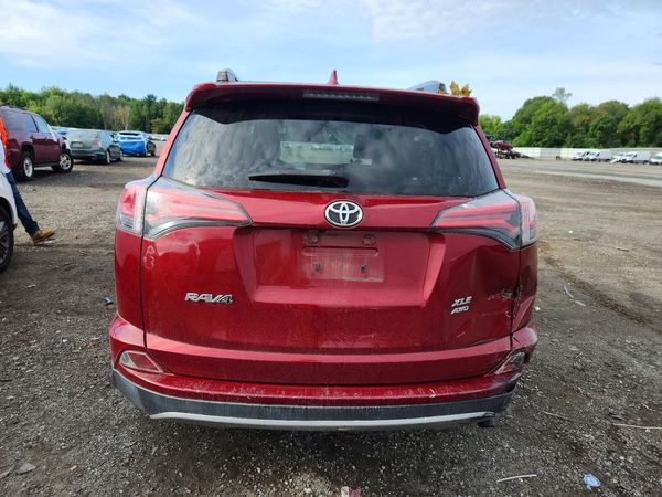 2018 TOYOTA RAV4 Adventure/XLE