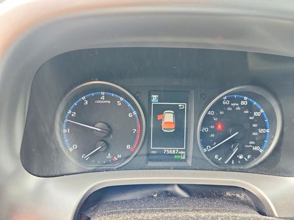 2018 TOYOTA RAV4 Adventure/XLE