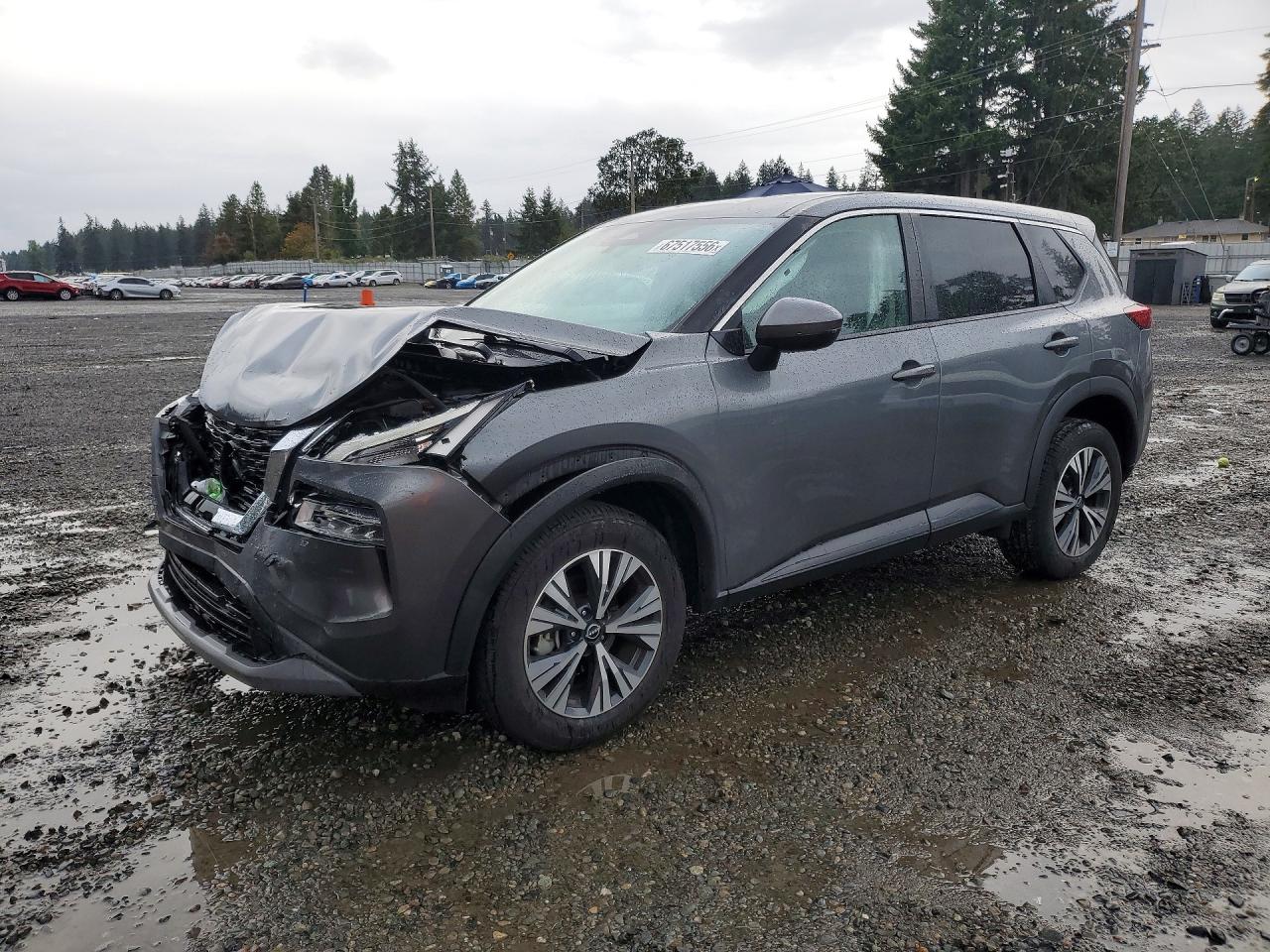 2022 NISSAN ROGUE SV — Front 3/4