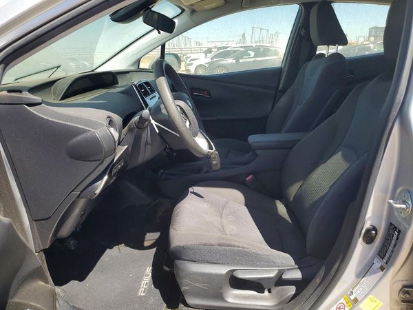 2017 TOYOTA PRIUS One/Two