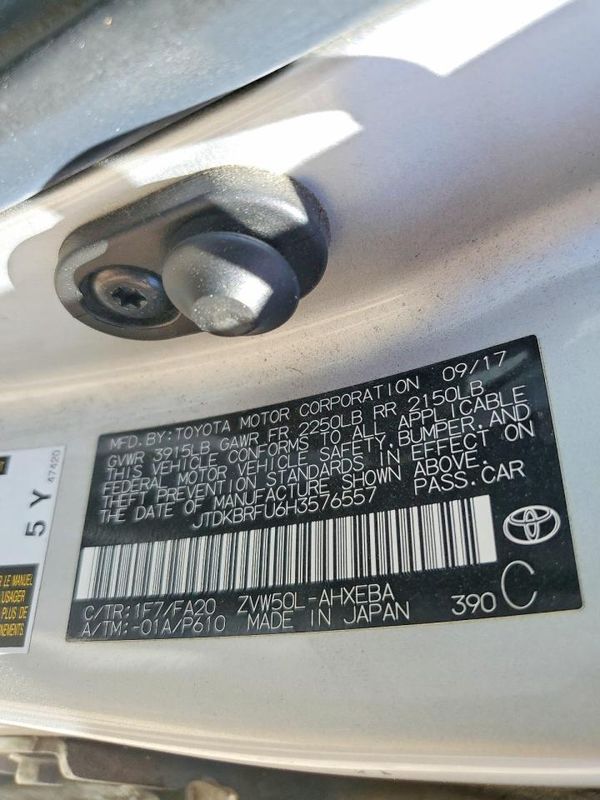 2017 TOYOTA PRIUS One/Two