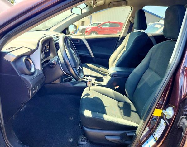 2016 TOYOTA RAV4 LE (X Grade)
