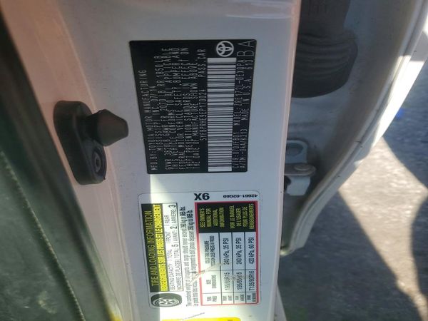 2014 TOYOTA COROLLA