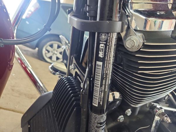 2021 HARLEY-DAVIDSON FLHX