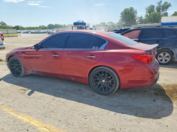 2015 INFINITI Q50