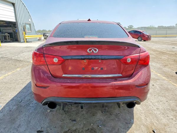 2015 INFINITI Q50