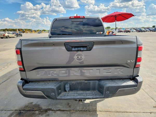 2023 NISSAN FRONTIER Crew Cab