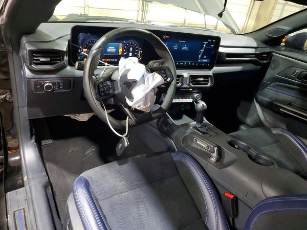 2026 FORD MUSTANG Dark Horse