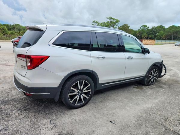 2022 HONDA PILOT