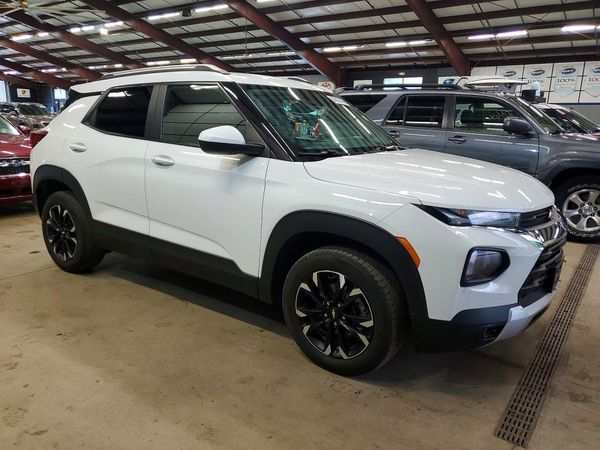 2023 CHEVROLET TRAILBLAZER LT — Passenger 3/4
