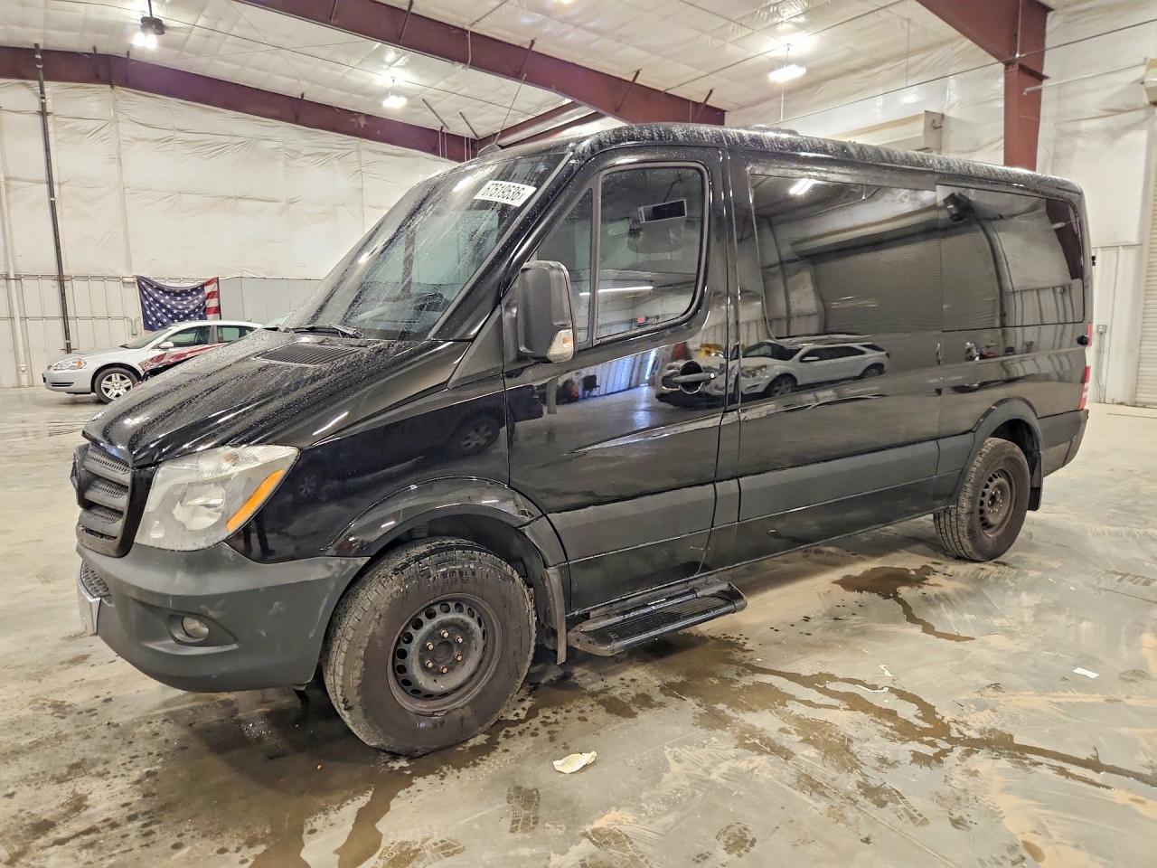 2014 MERCEDES-BENZ SPRINTER — Front 3/4