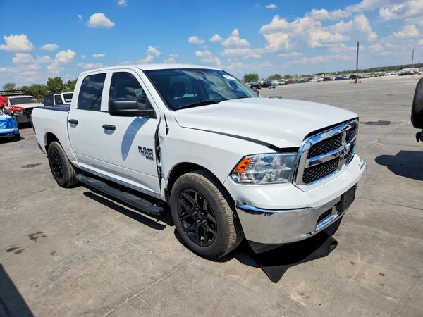 2022 RAM 1500 CLASSIC
