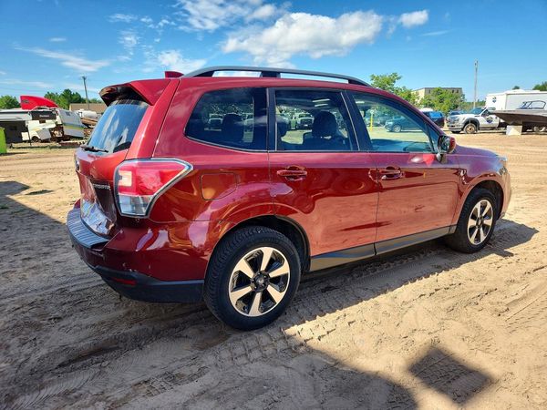 2018 SUBARU FORESTER Premium+CWP