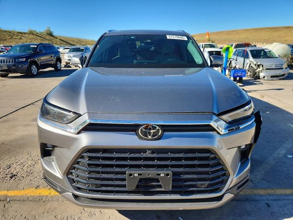 2026 TOYOTA GRAND HIGHLANDER