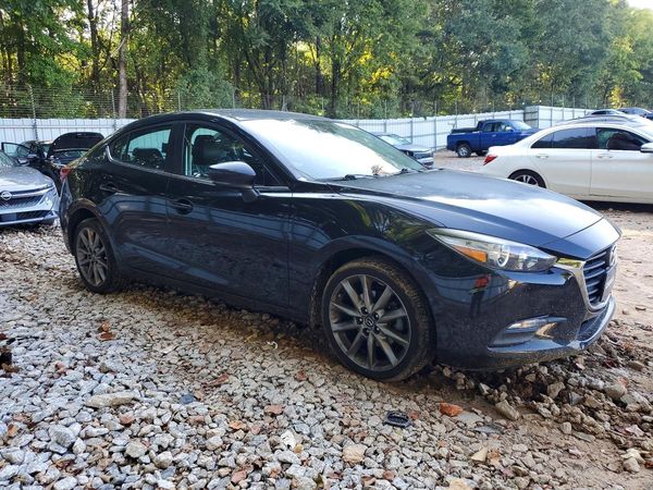 2018 MAZDA 3