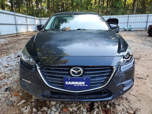 2018 MAZDA 3
