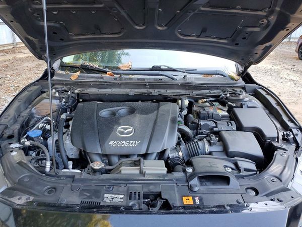 2018 MAZDA 3