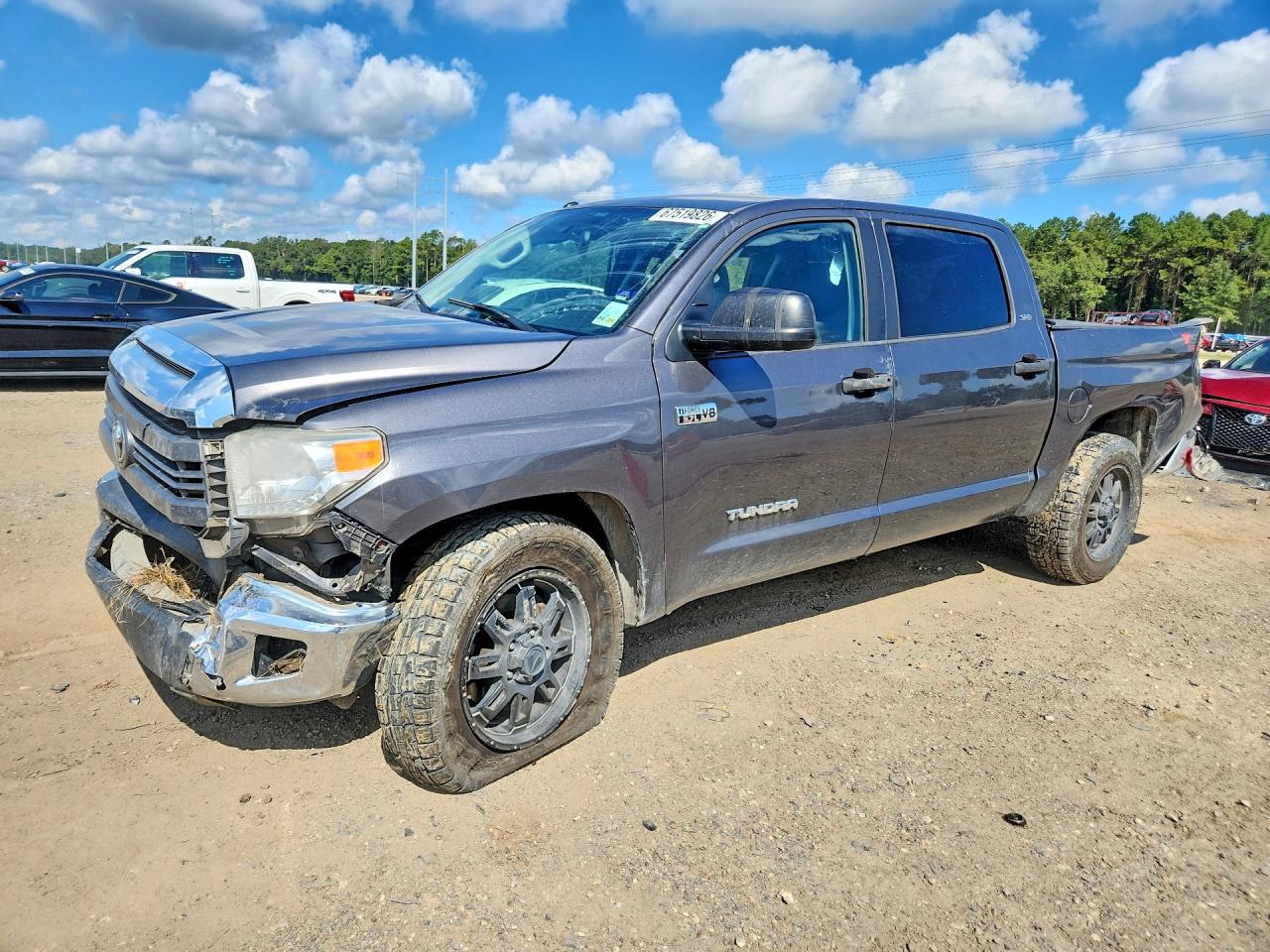 2015 TOYOTA TUNDRA SR5 Grade