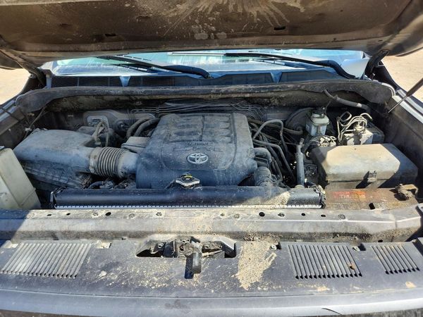 2015 TOYOTA TUNDRA SR5 Grade
