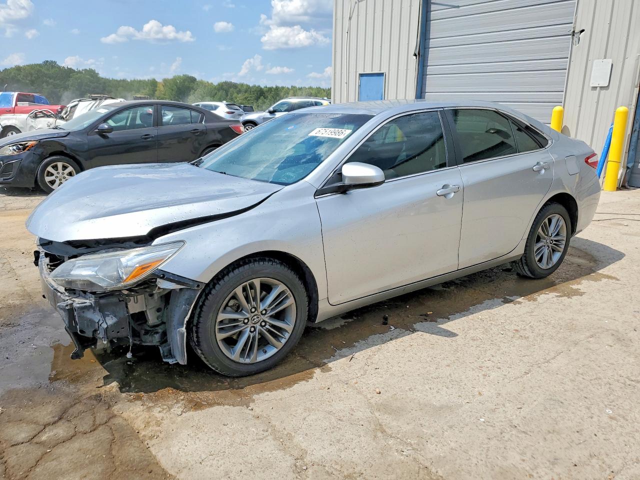 2015 TOYOTA CAMRY